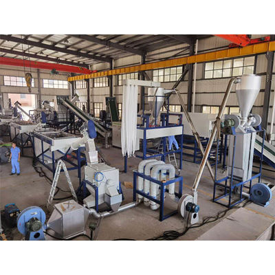 Macchine per il riciclaggio di bottiglie per animali domestici 500 kg/h - 6000 kg/h Granulatori per il riciclaggio di plastica