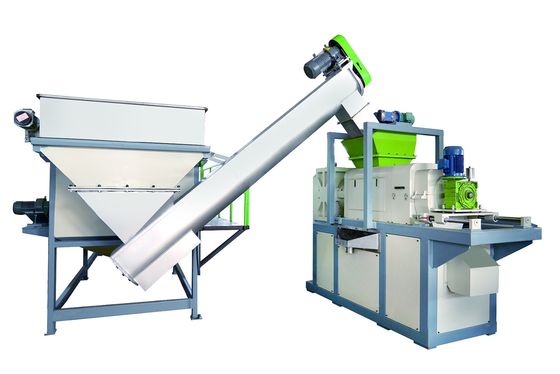 Asciugatrice automatica di plastica da spremitura 1400kg/hr Estrusore per il riciclaggio di plastica 280kW